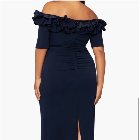 XSCAPE Off the Shoulder Navy Gown 20W Formal Event - Picture 5 of 11